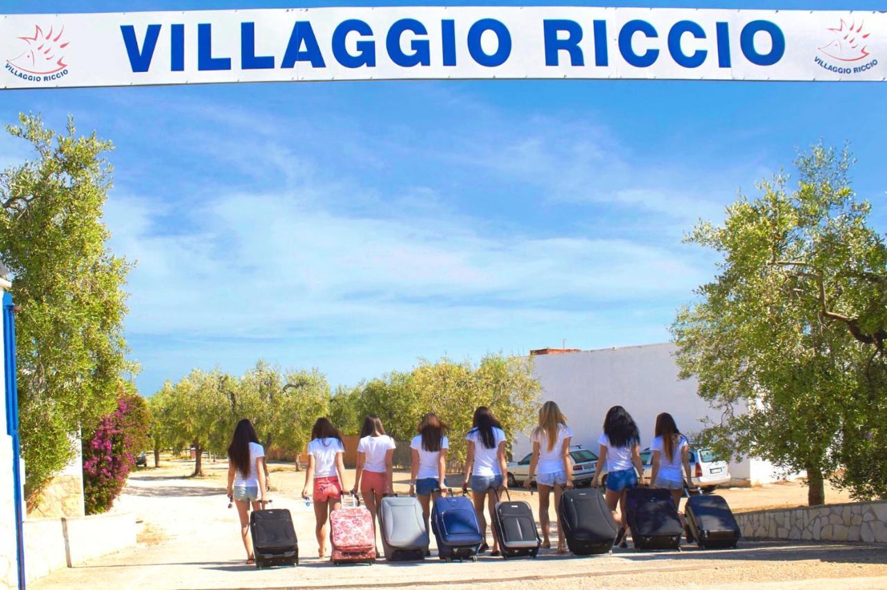 Apartments Villaggio Riccio Матината Екстериор снимка