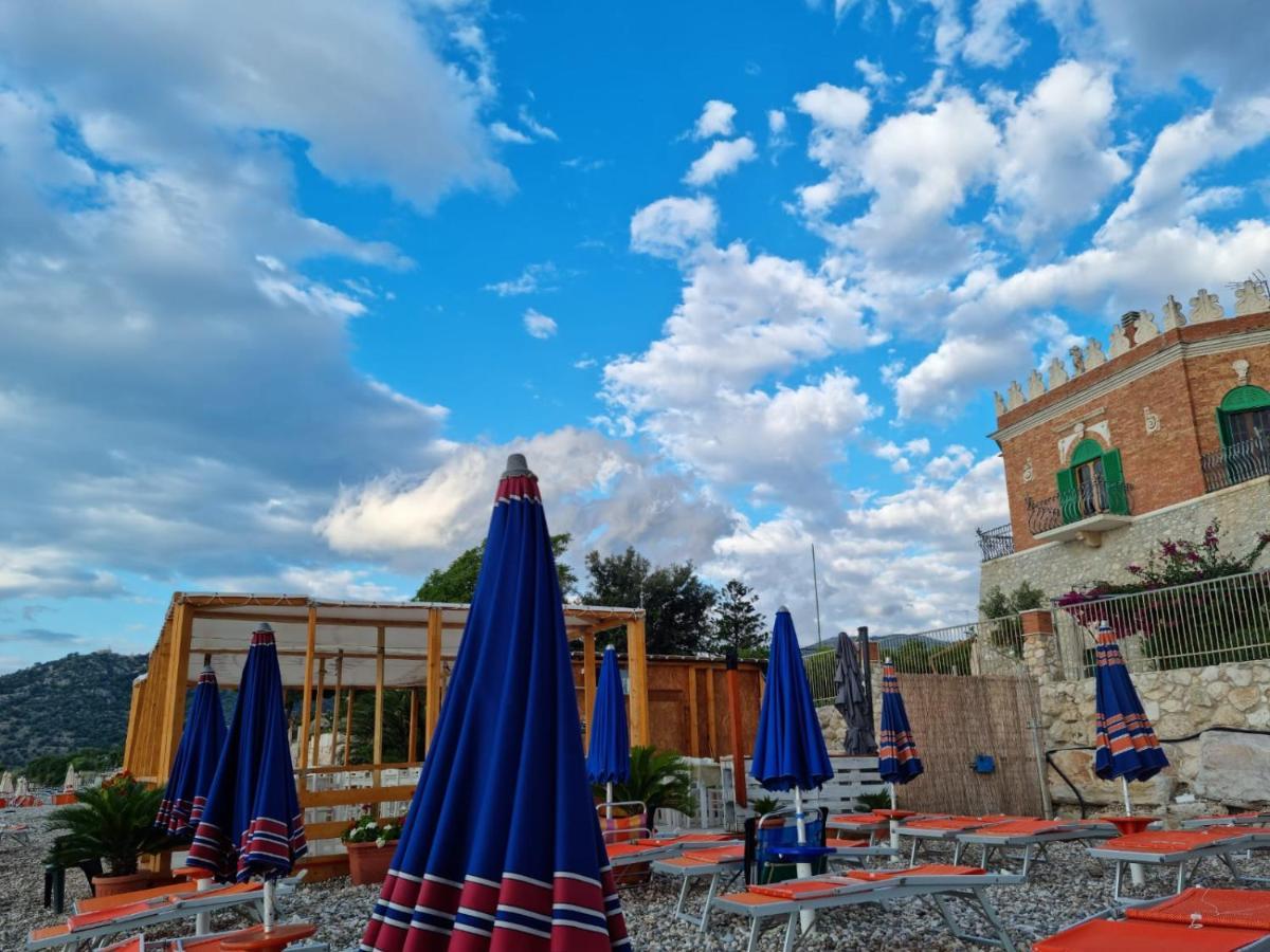 Apartments Villaggio Riccio Матината Екстериор снимка