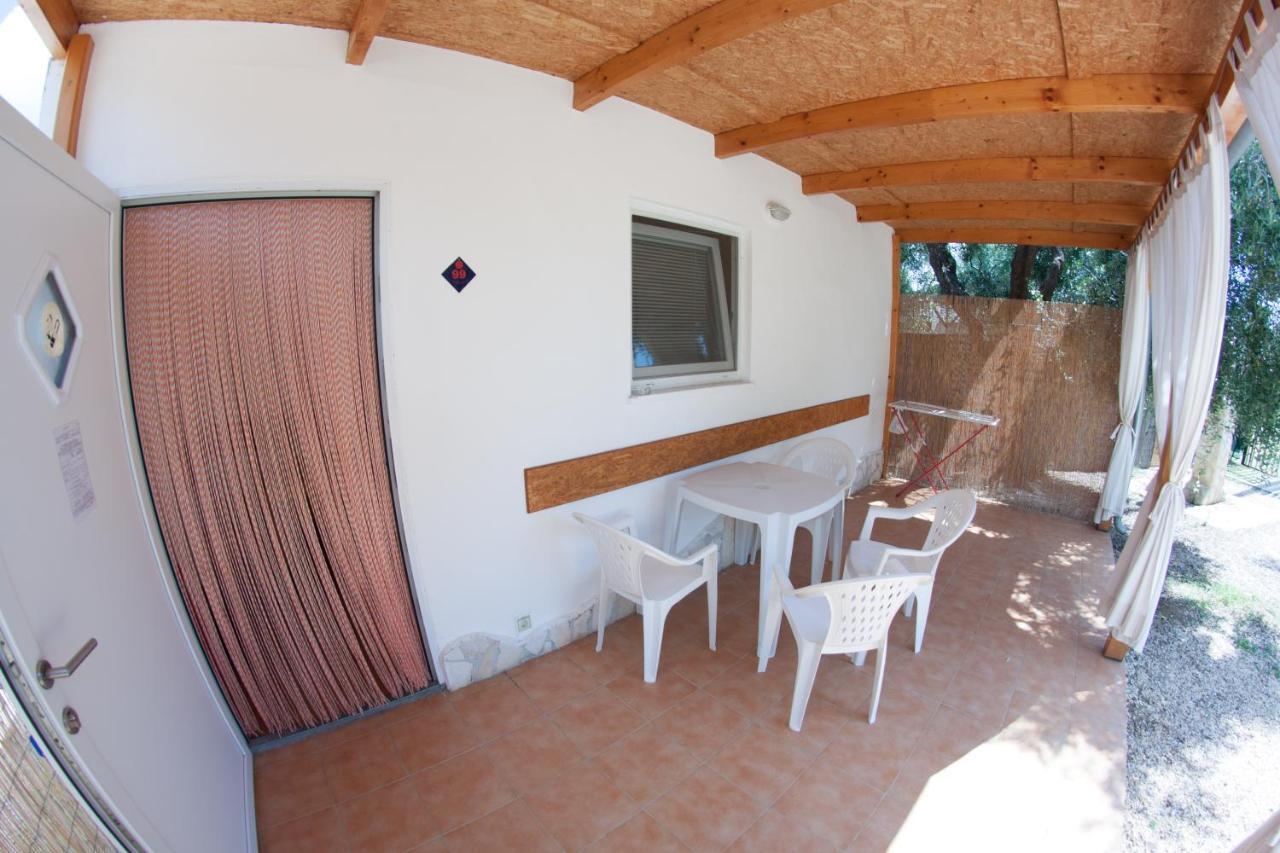 Apartments Villaggio Riccio Матината Екстериор снимка